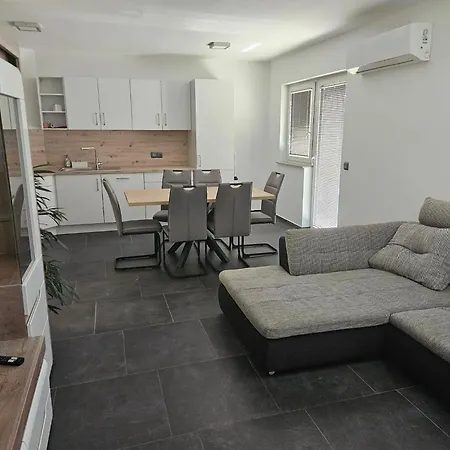 Apartmán Globoce *